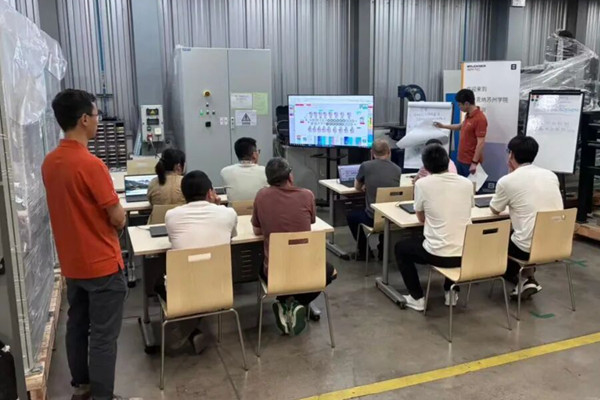 布魯克納蘇州學(xué)院首期電氣培訓(xùn)圓滿落幕